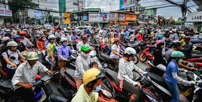 scooter traffic vietnam